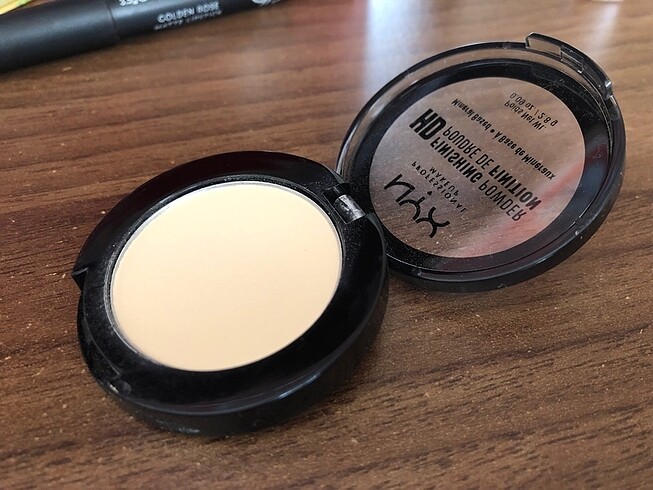 NYX Nyx HD finishing Powder Pudra