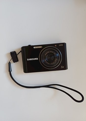 Dijital Fotoğraf Makinesi