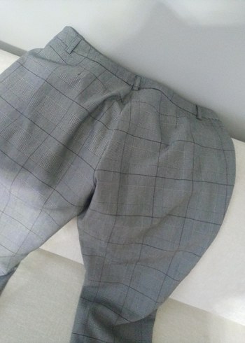 Düğmeli Gri Midi Kadın Kumaş Pantolon - Görsel 4