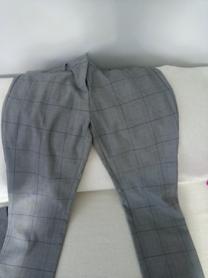 Düğmeli Gri Midi Kadın Kumaş Pantolon - Görsel 5