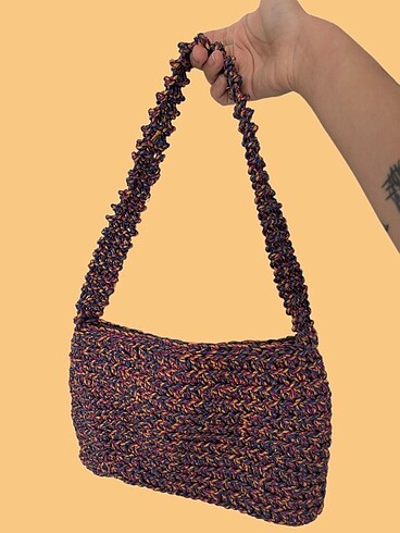 Urban Outfitters El örgü kol çanta