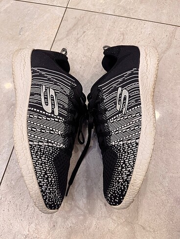 45 Beden 0 Orjinal Skechers