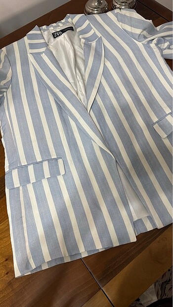 ZARA KETEN BLAZER