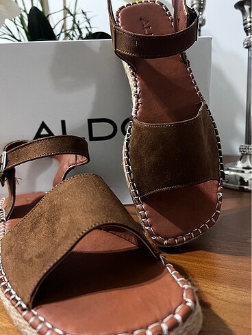 40 Beden ALDO SANDALET