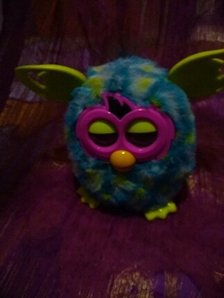 Warner Bros Furby boom oyuncak