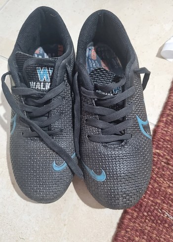 Erkek Çocuk Nike Futbol Ayakkabısı 33 numara