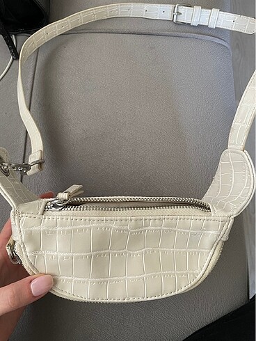 Bershka Bershka krem bel çantası