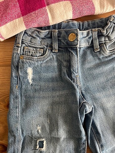 Zara Gömlek ve kot pantolon