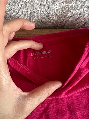 LC Waikiki Pembe sweatshirt