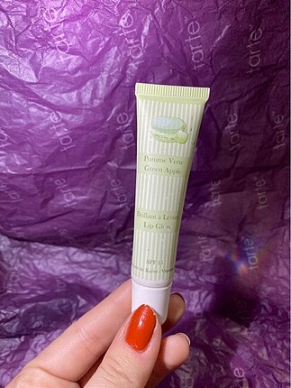 Elmalı lipgloss
