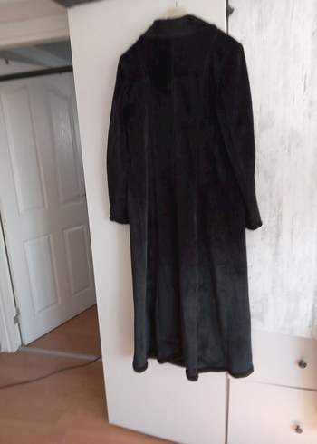 Siyah Nakışlı Süet Kadın Uzun Kaban - Görsel 4