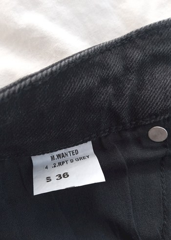 Kadın Gri Bol Kesim Kemerli Denim Pantolon - Görsel 3