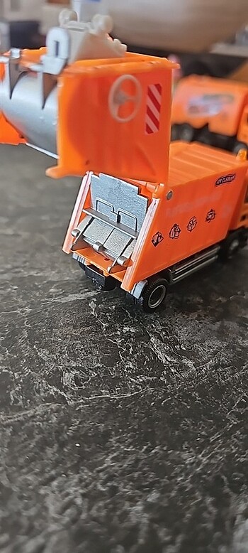 Beden Renk 1/72 ölçek kamyon Scania