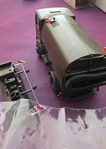  Beden Renk 1/87 ölçek askeri kamyon