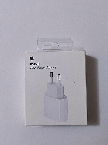 Apple 20W hızlı şarj adaptörü