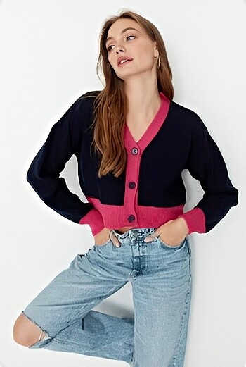 Lacivert pembe crop hırka