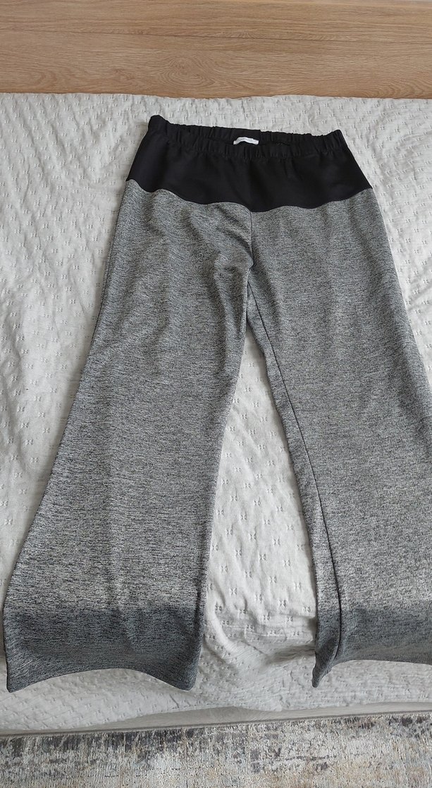 Kadın gri spor giyim. ikili takım - Görsel 4