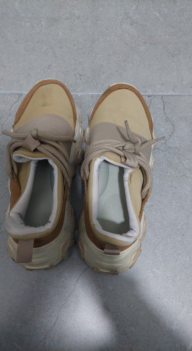 Bej Süet Dolgu Topuklu Kadın Spor Ayakkabı - Görsel 2