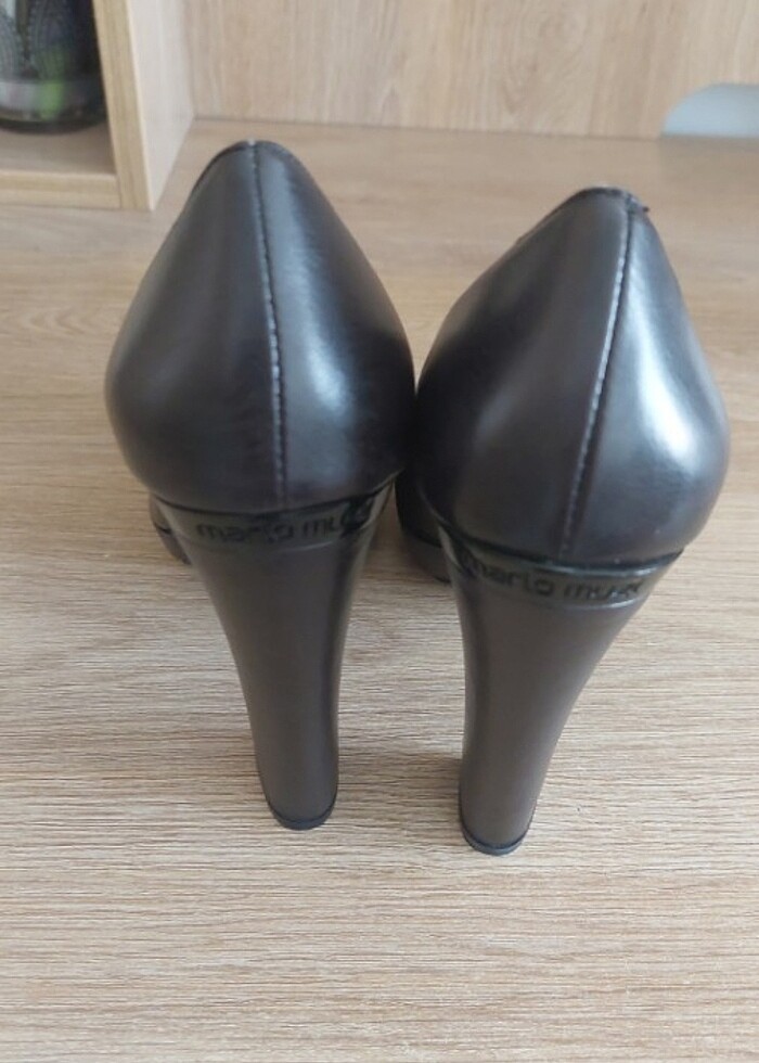 Topuklu ayakkabı - Görsel 4