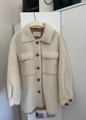Bej Uzun Kollu Düğmeli peluş kaban mont ceket kürk