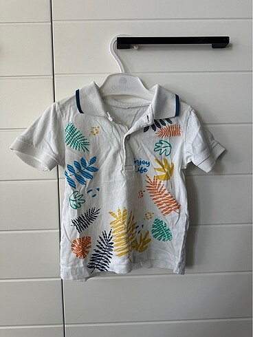 LC Waikiki Yakalı tshirt