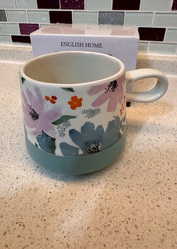 Pastel Çiçek Desenli Beyaz Seramik Kupa - Görsel 2