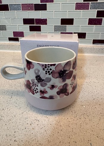 Mor Çiçek Desenli Seramik Kupa - Görsel 3