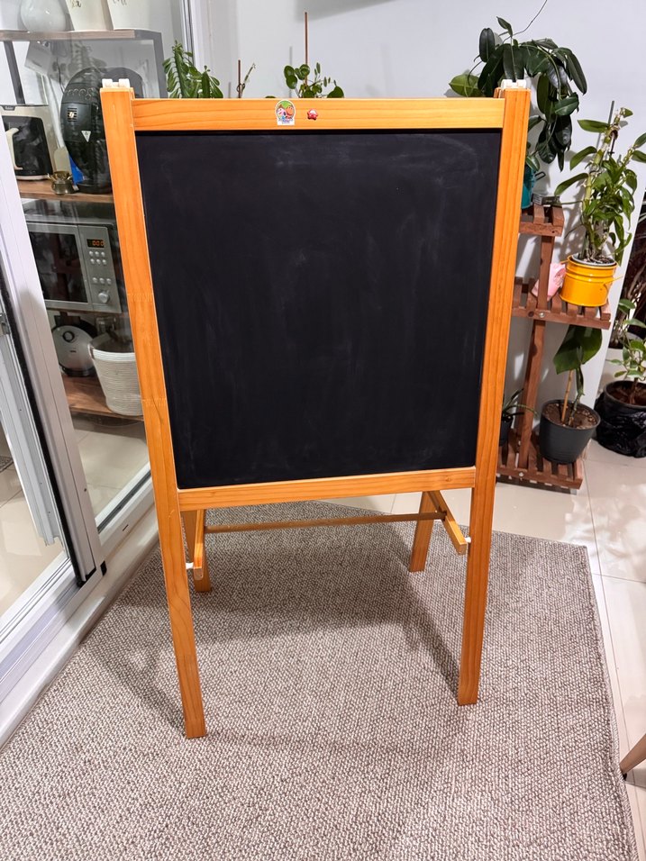 IKEA Marka Beyaz Çocuk Yazı Tahtası ve Raf - Görsel 2