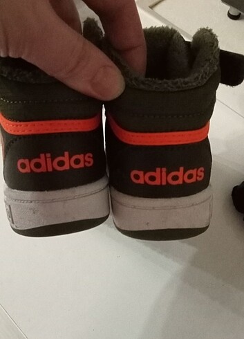 22 Beden kahverengi Renk Adidas tertemiz çocuk bot