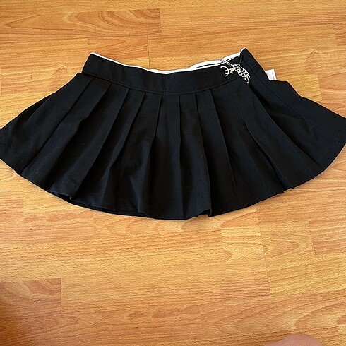 bershka pileli mini etek