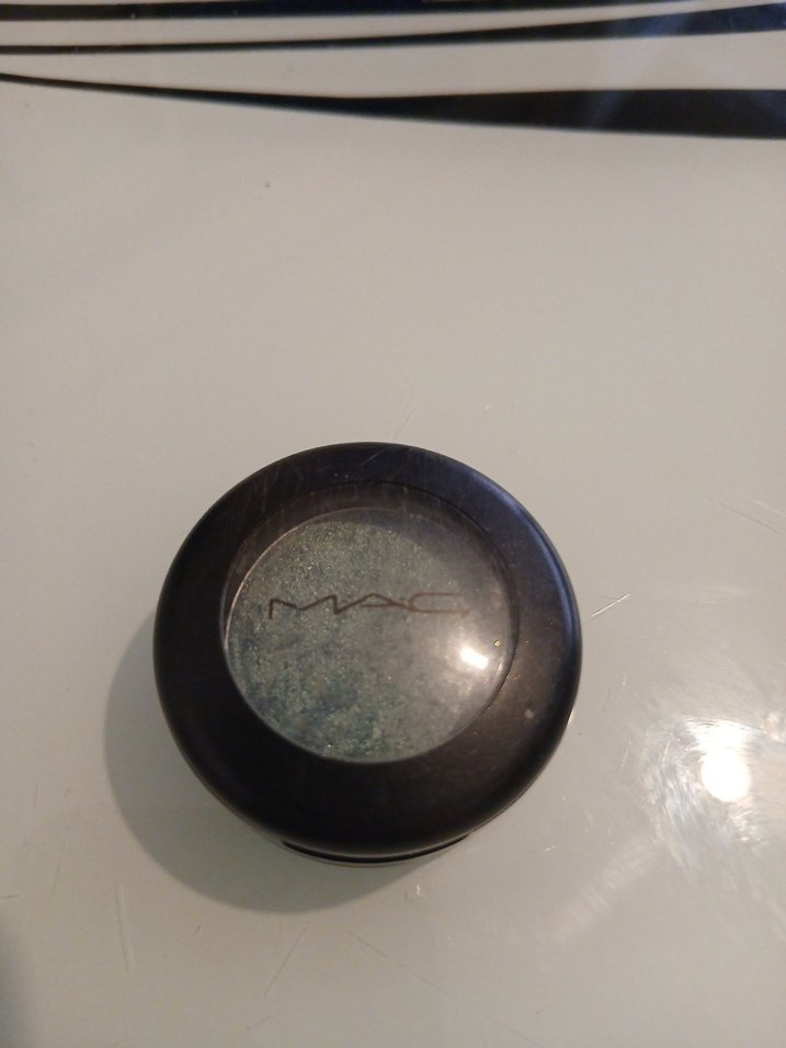 Shiny Haki Renkli M.A.C Göz Farı - Görsel 2