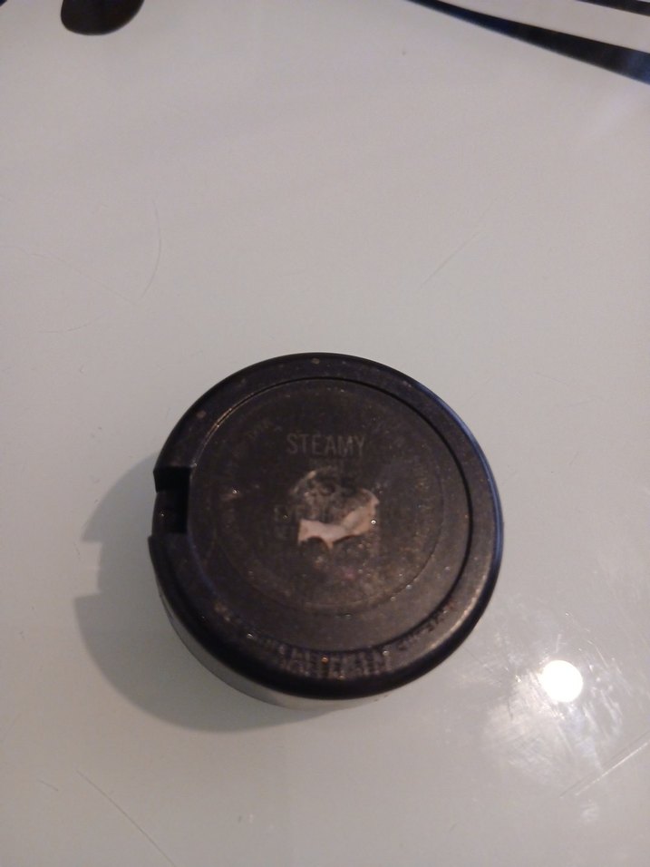 Shiny Haki Renkli M.A.C Göz Farı - Görsel 4