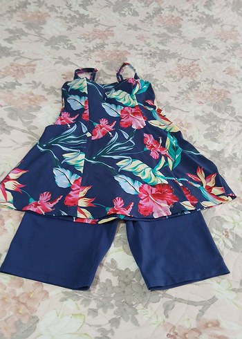 Çiçek Desenli Drapeli Mini Kadın Mayo - Görsel 4