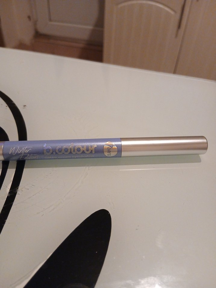 Bej Pastel göz farı - Görsel 2