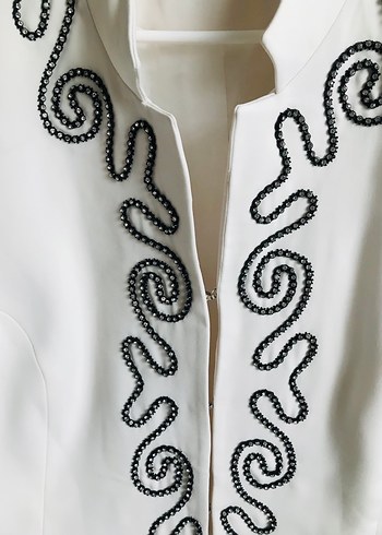 Uzun kadın ceket - Görsel 2