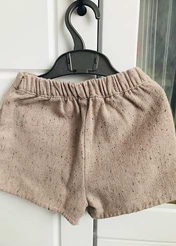 Düğmeli Bej Kız Yün Şort - Görsel 3