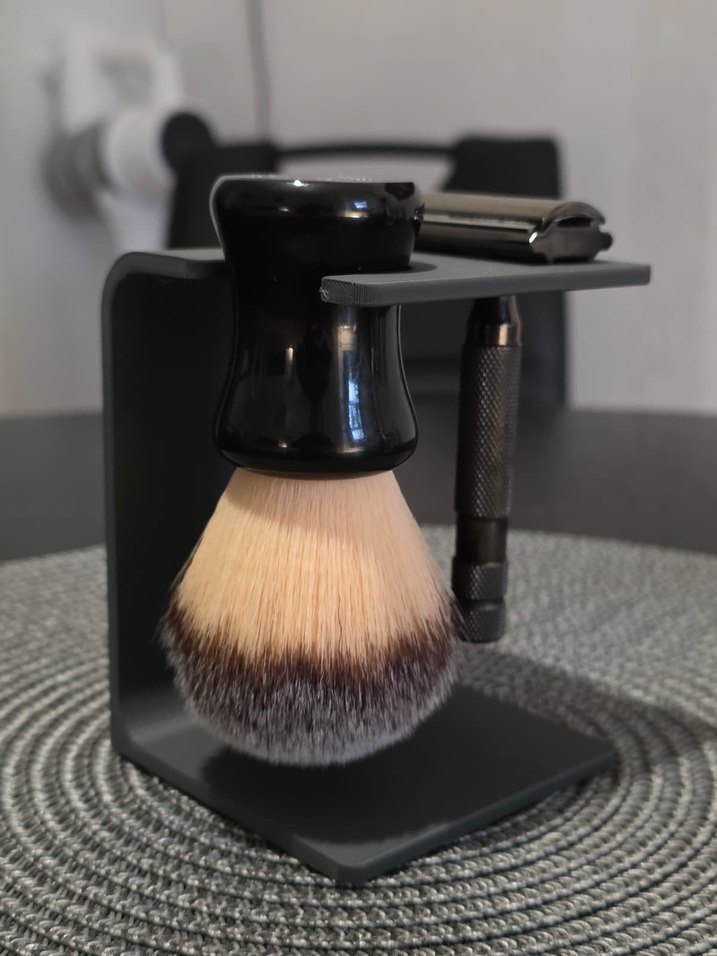 3d Tıraş Aleti ve Köpük sabun yapma Fırçası tutucu stand aparat - Görsel 4