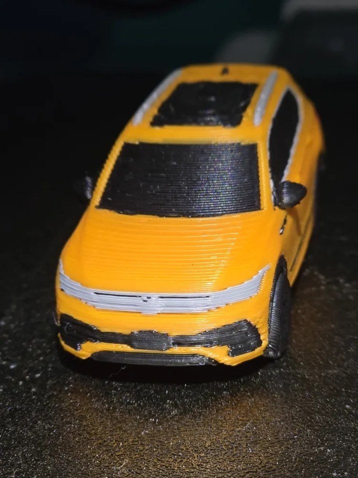 3d baskı Volkswagen Tiguan R Line Model Anahtarlık - Görsel 4