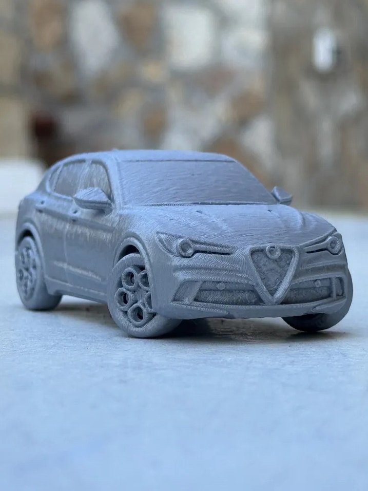 3d Baskı Alfa Romeo Stelvio Quadrifoglio Verde Model araba - Görsel 4