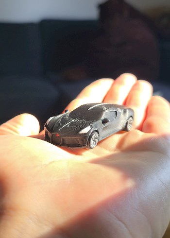 3d Baskı Bugatti model araba anahtarlık