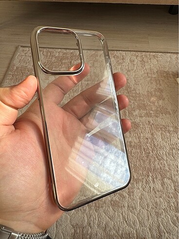 iPhone 15 Pro Max Mika Sararmayan Şeffaf Kılıf Lüks Premium
