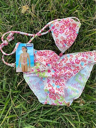 Çiçekli bikini