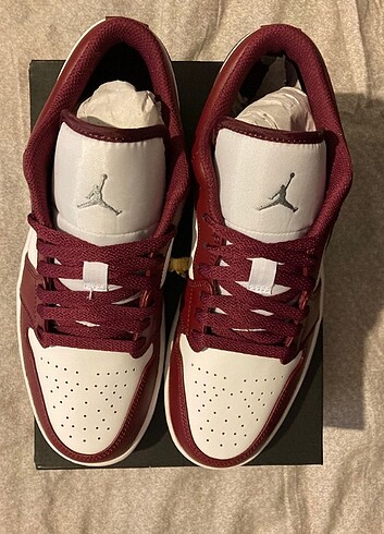 44 Beden Air Jordan 1 Low Cherrywood Red Bordeaux 