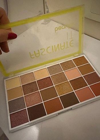 Bej Tonlarda FASCINATE Göz Farı Paleti - Görsel 3