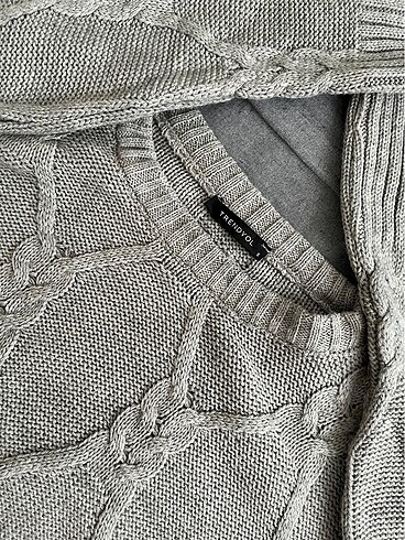 Trendyol & Milla gri crop kazak