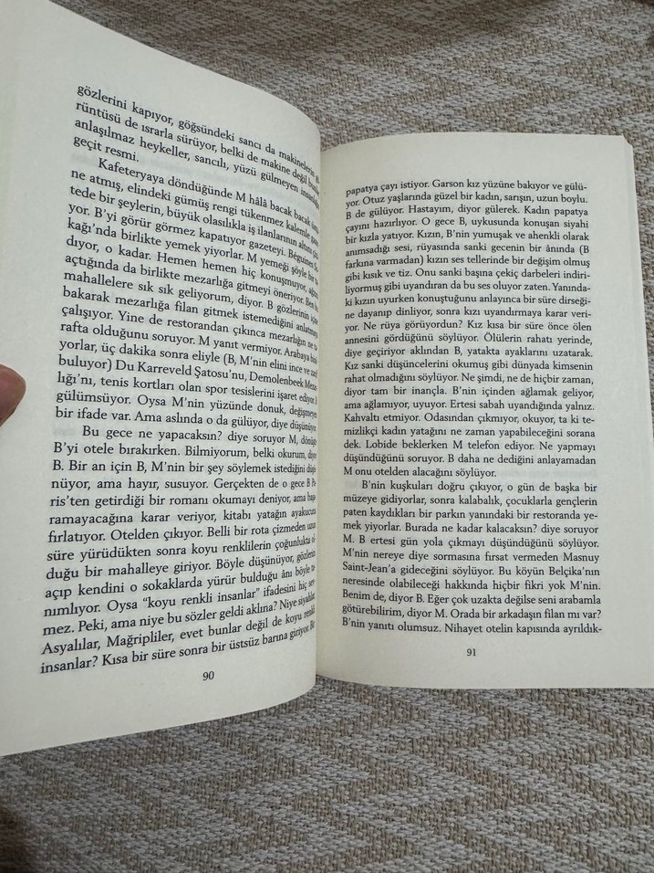 Roberto Bolaño - Katil Orospular - Görsel 3