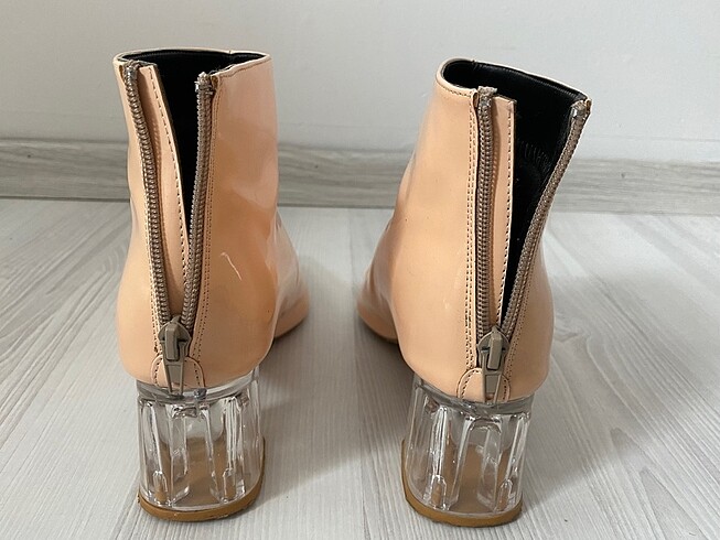 Zara Nude bot