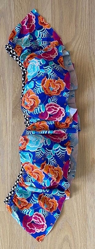 Bikini üstü