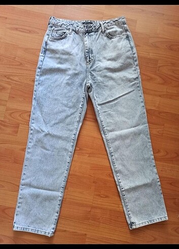Mom Jean