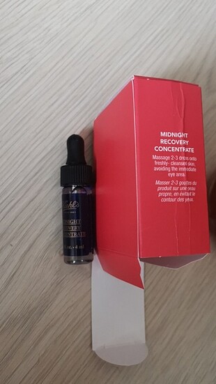 Kiehls midnight recovery concentrate